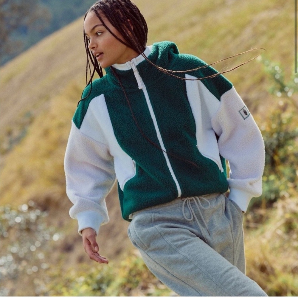 Free People Movement Hit The Slopes Hoodie  evergreen combo Sherpa Zip-Up Jacket